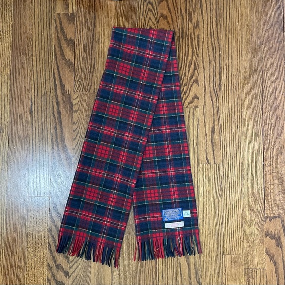 Pendleton Virgin Wool Authentic Macpherson Red Tartan Scarf - Picture 2 of 7